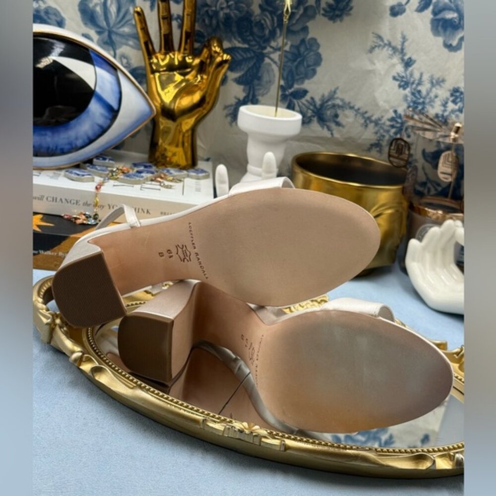 🆕 LOEFFLER RANDALL 🧿 NWOB Malia Curved−Heel Sandal, 90MM/3.5 IN,Cream - Sz 6.5 - Picture 13 of 14